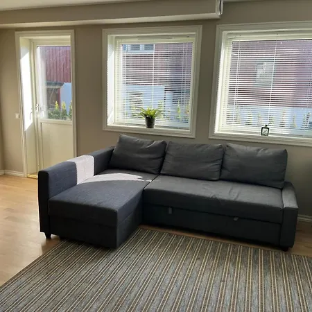 Daire Spacious Private House For Ons24 *